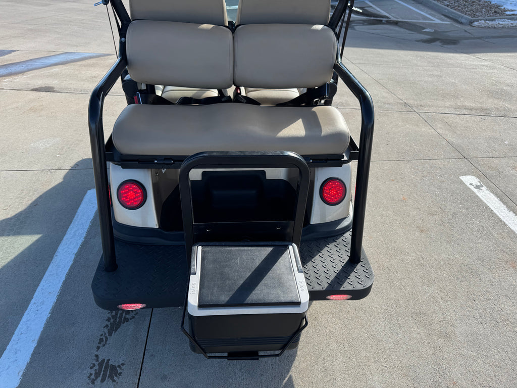 2010 Tomberlin lithium 4 Passenger Golf Cart